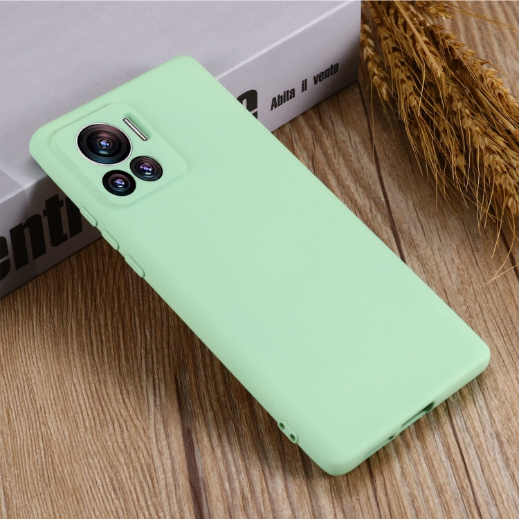 For Motorola Edge 30 Ultra / Moto X30 Pro Pure Color Liquid Silicone Shockproof Phone Case(Green) - Motorola Cases by PMC Jewellery | Online Shopping South Africa | PMC Jewellery