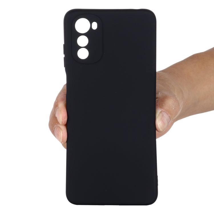 For Motorola Moto E32 4G Pure Color Liquid Silicone Shockproof Phone Case(Black) - Motorola Cases by PMC Jewellery | Online Shopping South Africa | PMC Jewellery | Buy Now Pay Later Mobicred