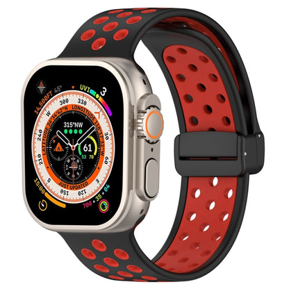 For Apple Watch SE 2023 40mm Magnetic Buckle Silicone Watch Band(Black Red) - Watch Bands by PMC Jewellery | Online Shopping South Africa | PMC Jewellery