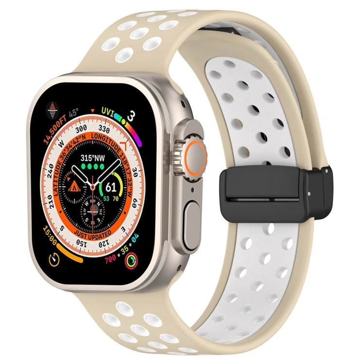 For Apple Watch Ultra 2 49mm Magnetic Buckle Silicone Watch Band(Khaki White) - Watch Bands by PMC Jewellery | Online Shopping South Africa | PMC Jewellery