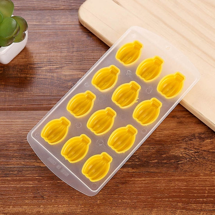 Banana Shaped Silicon Ice Cube Tray / Ice Mold Random Color - Food Molds by PMC Jewellery | Online Shopping South Africa | PMC Jewellery | Buy Now Pay Later Mobicred