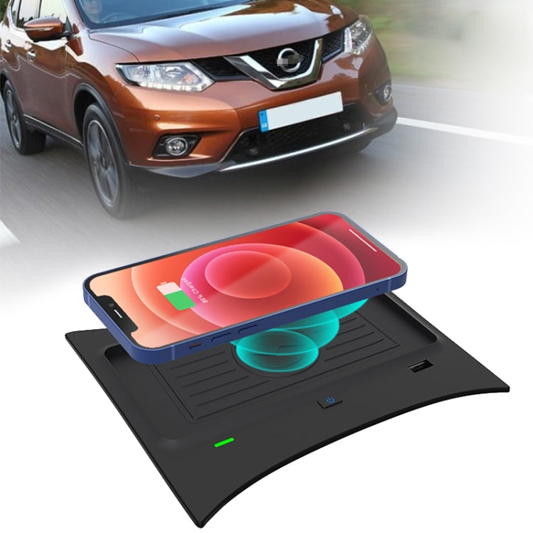 Car Fast Charging Wireless Charger for Nissan X-Trail 2014-2021 / Qashqai 2016-2018, Left Driving(Black) - Wireless Charging Pads by PMC Jewellery | Online Shopping South Africa | PMC Jewellery