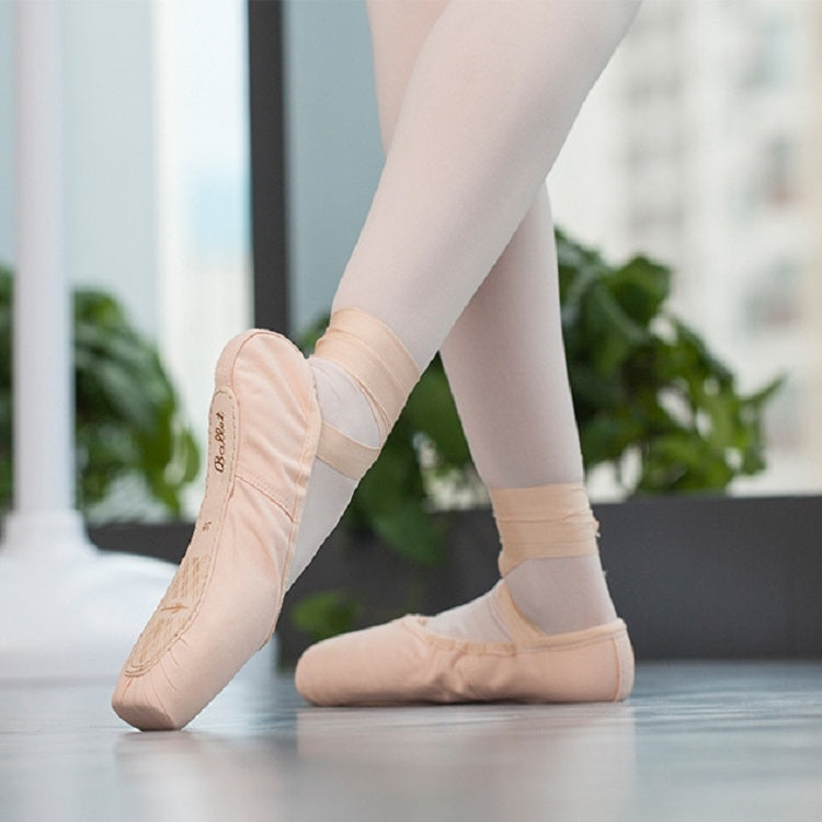 Ballet Lace Pointe Shoes Professional Flat Dance Shoes, Size: 32(Satin Nude) - Yoga Socks & Shoes by PMC Jewellery | Online Shopping South Africa | PMC Jewellery